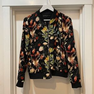 Zara Trafaluc outerwear size M floral bomber jacket